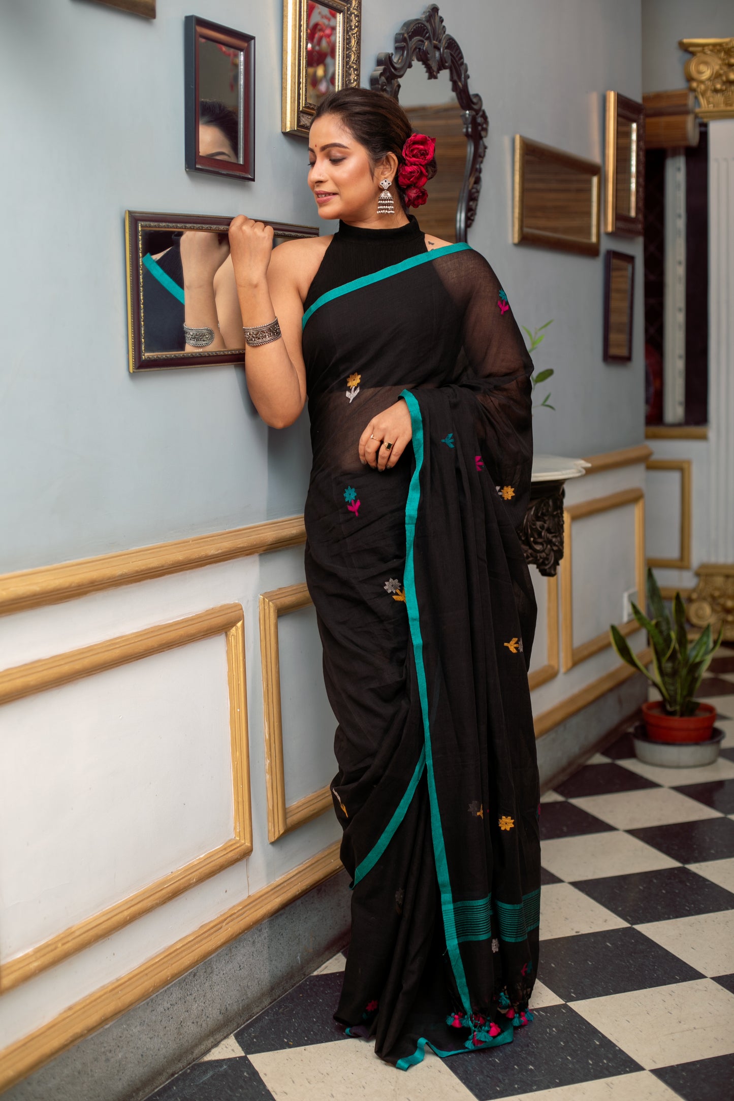 Embroidered Handloom Pure Cotton Black Saree