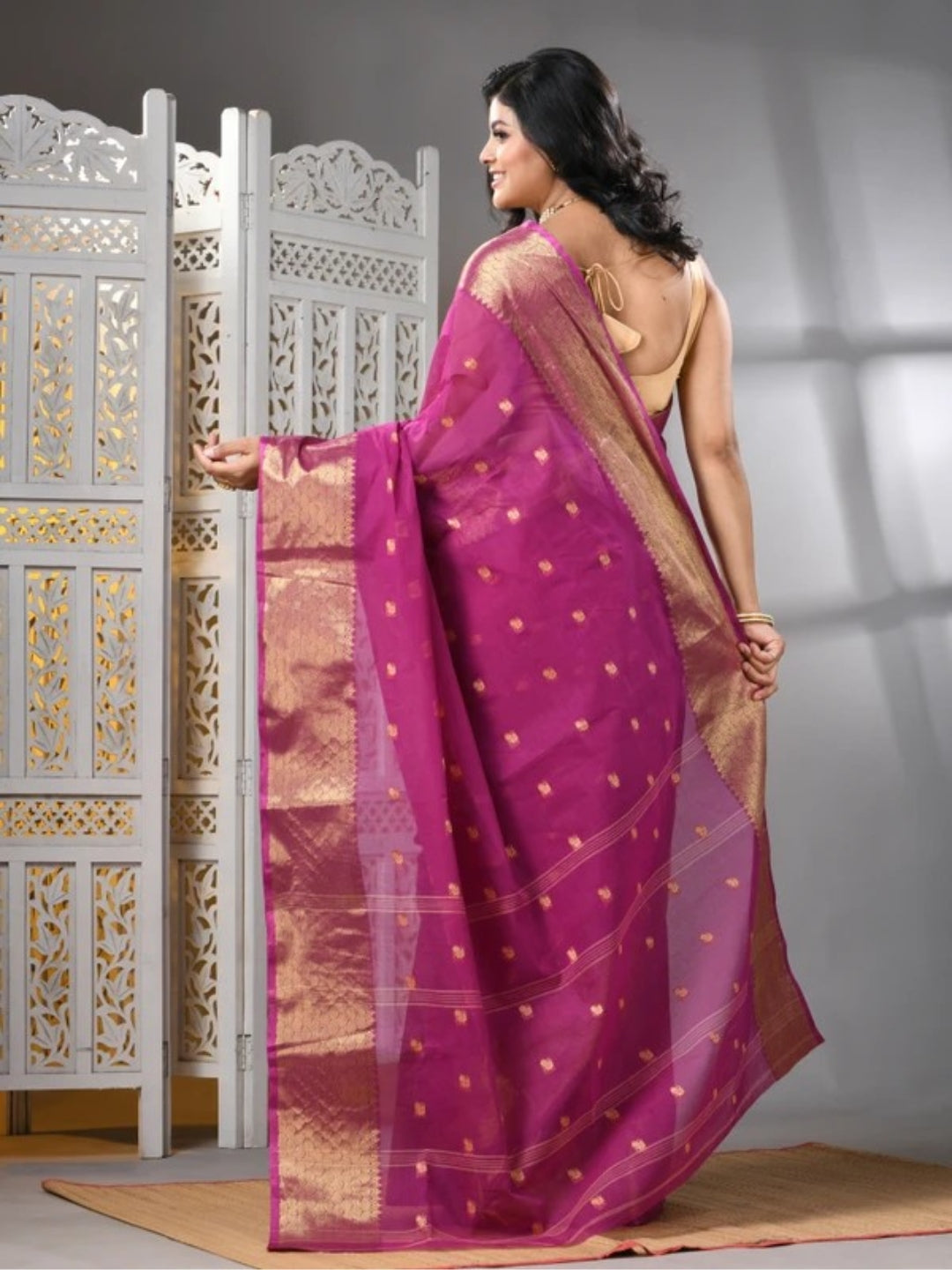 Sutayan Zari Border Purple Cotton Taant Saree