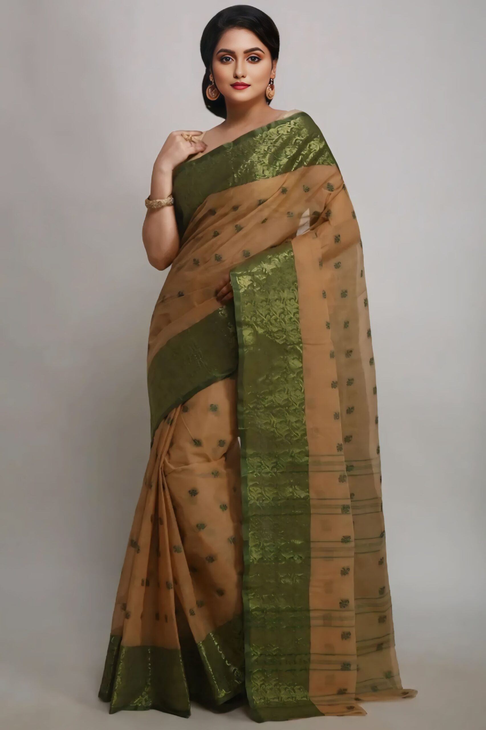 Elegant Beige & Green Pure Cotton Tant Saree with Woven Border | Sutayan
