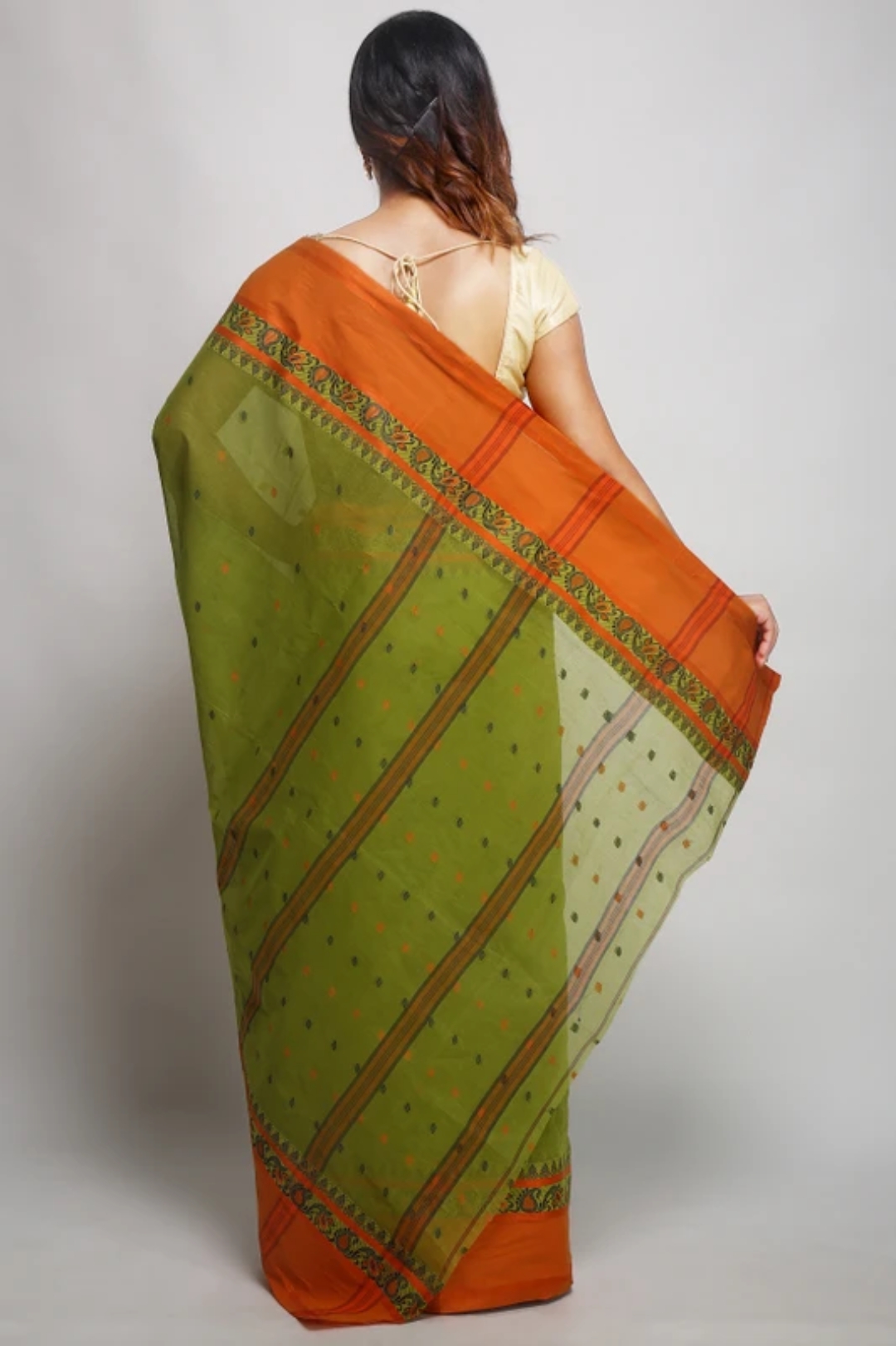 Elegant Light Green & Orange Pure Cotton Tant Saree | Sutayan